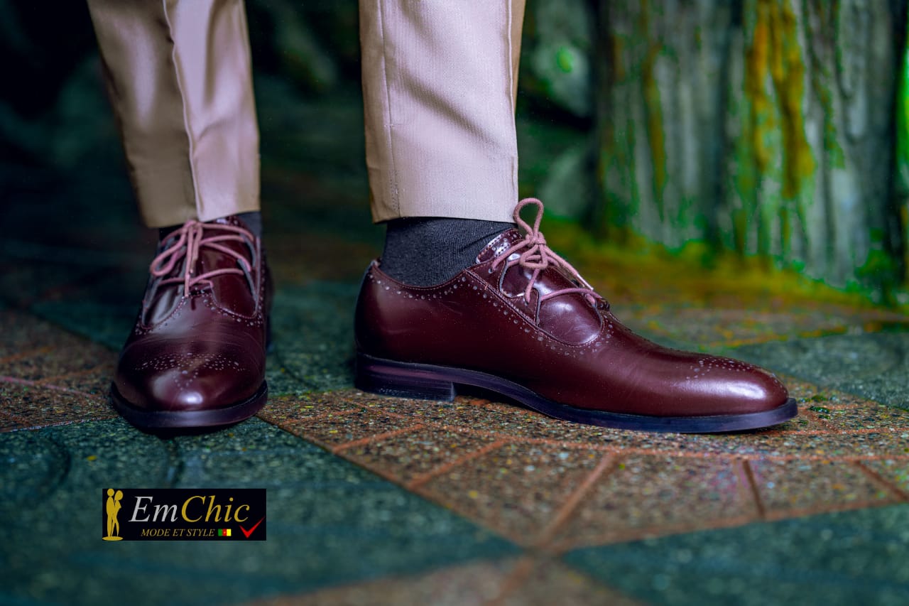 EMCHIC JAMES LUXE MARRON